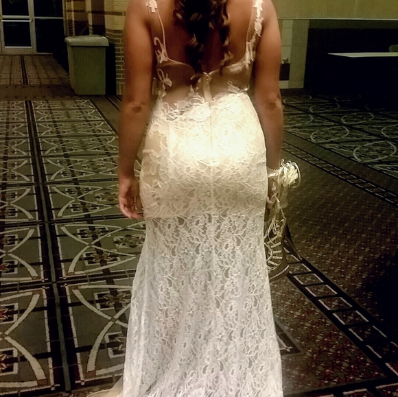 Dress - Picture 4 of 6